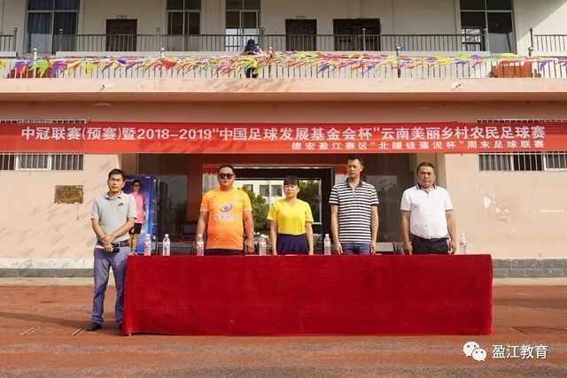 李小冉坦承离婚真相，回应孩子与财富传闻
